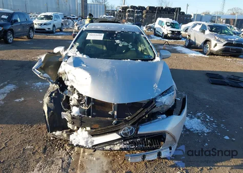 2018 Toyota Corolla Le z USA, uszkodzony, nr VIN 2T1BURHE3JC093394